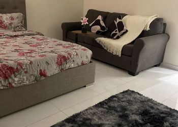 استديو بسرير ماستر