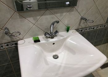 شقة بغرفتين نوم وصالة