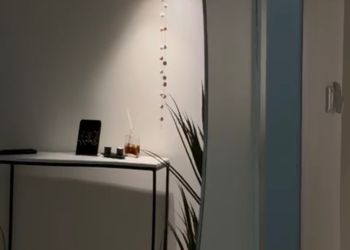 شقة بدخول ذاتي وغرفة نوم 