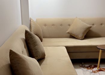 شقة بصالة وغرفة نوم