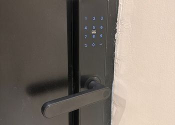 استديو بسرير ماستر ودخول ذاتي