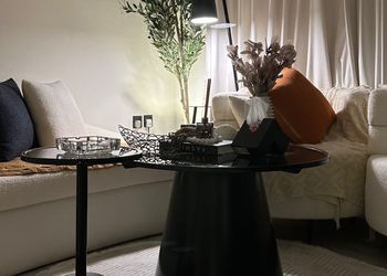 استديو هادئ بدخول ذاتي 