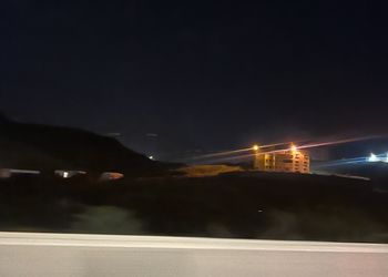 استراحة بمجالس واسعة وغرفة نوم 