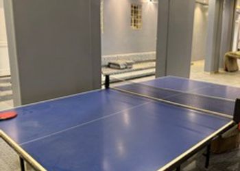 استديو بسرير ماستر 