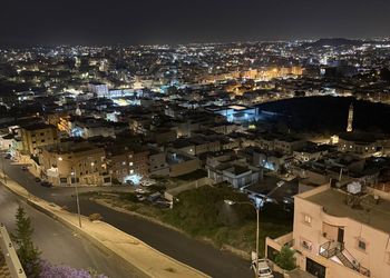 شقة بغرفة نوم  ماستر و صالة