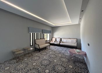 شاليه خاص مع ملعب بادل