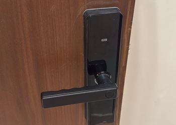 استديو هادئ بسرير ماستر 