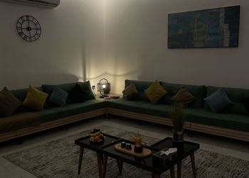 شالية بجلسة خارجية لقضاء وقت ممتع 