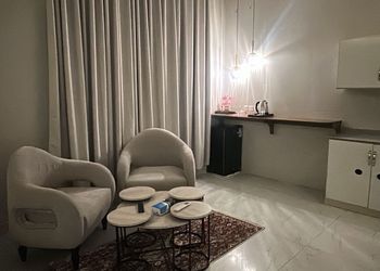 استديو بسرير ماستر