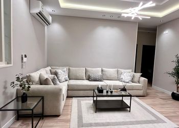شقة بأثاث فندقي واجواء رائعة