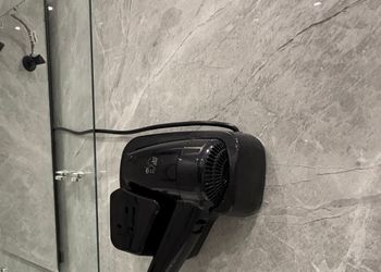 شقة بغرفة معيشة وغرفة نوم 