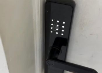 استديو بسرير ماستر