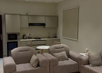 شقة بغرفه نوم وصالة 