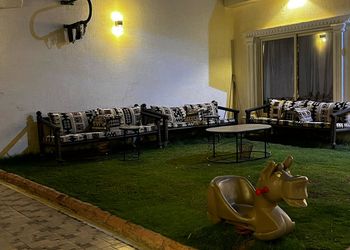 شاليه بألعاب أطفال