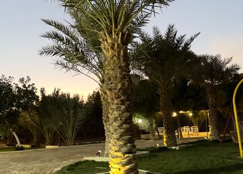 مزرعة بمناظر خلابة وجلسة خارجية 