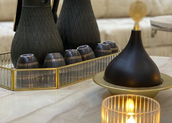 شقة بغرفة جلوس وغرفتين نوم 