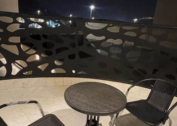 فيلا بغرفة جلوس وغرف نوم 