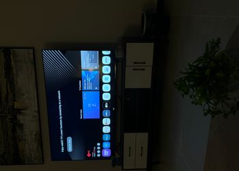 استديو بسرير ماستر وأثاث مريح 
