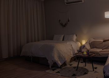 استديو بتصميم هادئ ودخول ذاتي