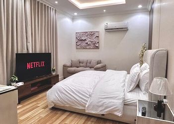 استديو هادئ بسرير ماستر 