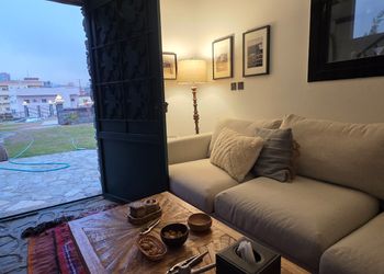 شقة بأثاث فندقي واجواء رائعة
