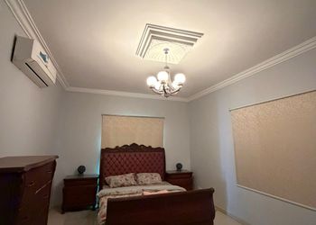 مزرعة بمناظر خلابة وجلسة خارجية 