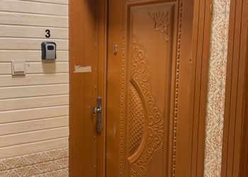 شقة بغرفتين نوم وصالة جلوس 