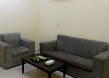 شقة بغرفة نوم وصالة