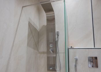 شقة بدخول ذاتي وتصميم أنيق 