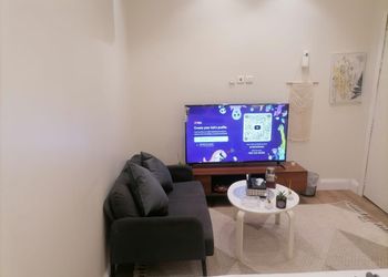 استديو مميز بدخول ذاتي 