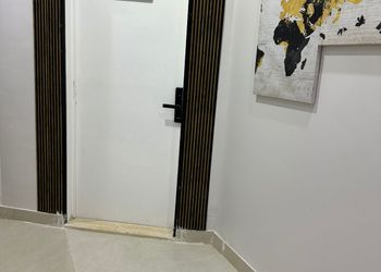 استديو بسرير ماستر وجلسة جانبية 