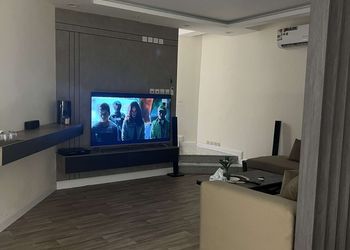 استديو هادئ بسرير ماستر 