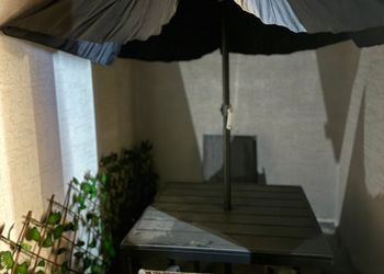 استديو هادئ بدخول ذاتي 