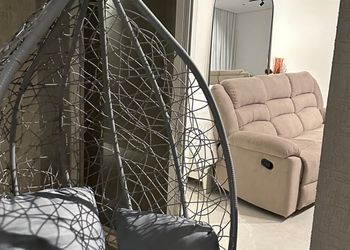 استديو بسرير ماستر وجلسة جانبية