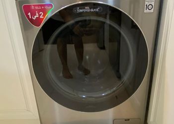 شقة بغرفتين نوم وصالة 