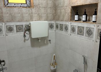 استديو بسرير ماستر ودخول ذاتي