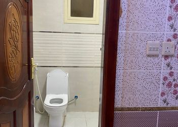 شقة بصالة وغرف نوم