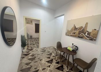 شقة بغرفة معيشة وغرفة نوم 