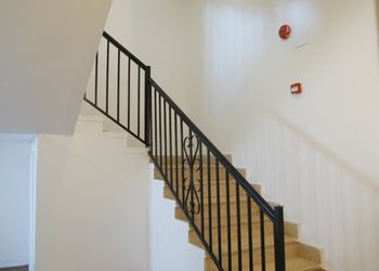 شالية ثلاث غرف نوم وصالة وبلكونه