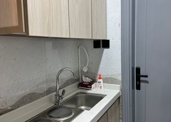 استديو هادئ بدخول ذاتي 