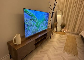 استديو بتصميم هادئ ومريح 
