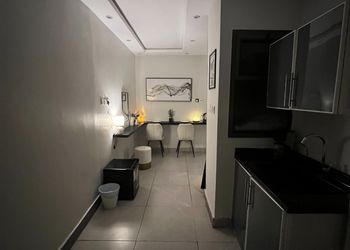 استديو بتصميم أنيق ودخول ذاتي