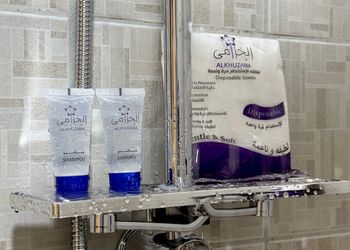 شقة بغرفة نوم وصالة 