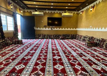 استراحة بجلسه عريش والعاب اطفال