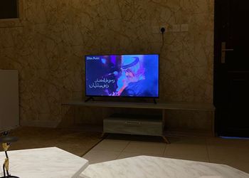 استديو بسرير ماستر وجلسة جانبية 