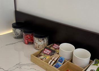 استديو هادئ بسرير ماستر 