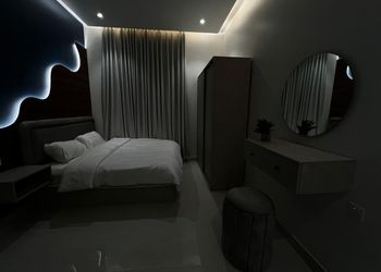 شقة بتصميم هادئ ودخول ذاتي