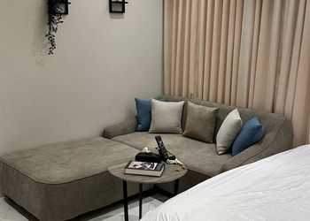 استديو بدخول ذاتي وسرير مريح 