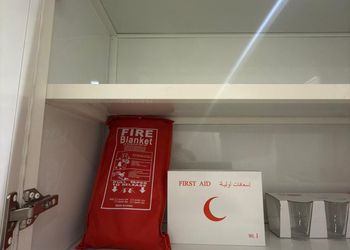 استديو هادئ بسرير ماستر