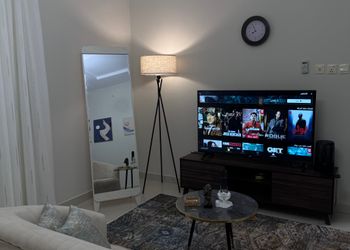 استديو بدخول ذاتي وسرير ماستر